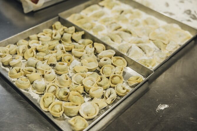 MaMa Florence- Hands-On Gluten Free Italian Cooking Class - Making pasta without wheat flour