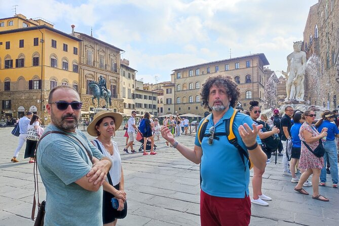 Michelangelo’s David & Medici Treasures Accademia Gallery Tour - Piazza della Repubblica and the city beneath the modern square