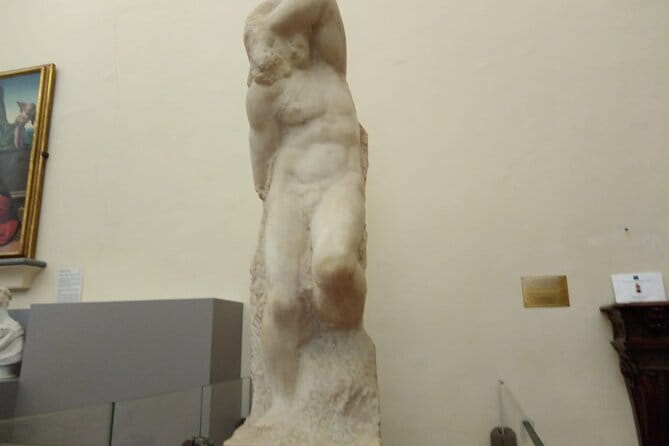 Michelangelo's David Tour in the Accademia (Tickets NOT included) - Timing, transport, and practical planning