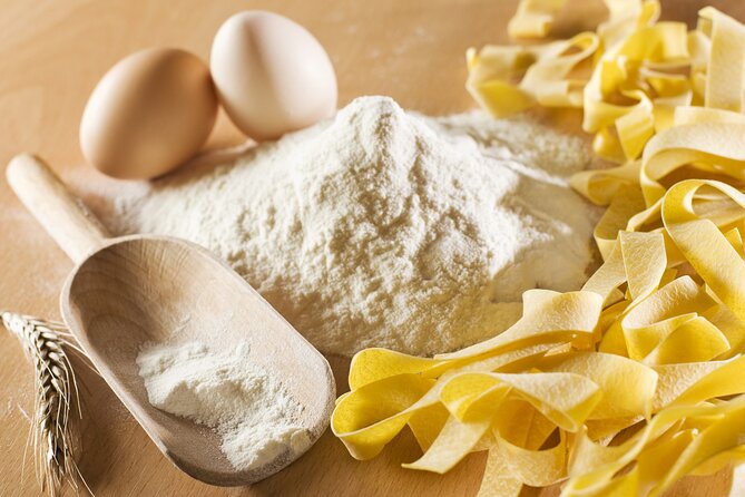 Montalcino Cooking Class and lunch with the local lady - Cooking with provided ingredients and simple recipes