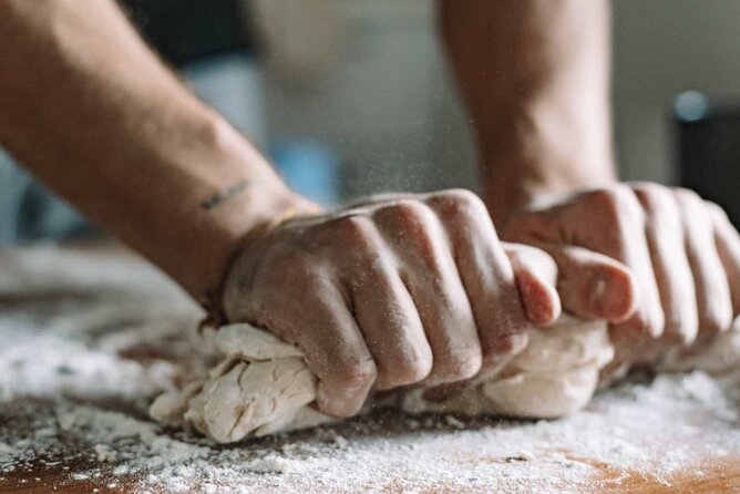 Montalcino Cooking Class and lunch with the local lady - Who should book this Montalcino experience