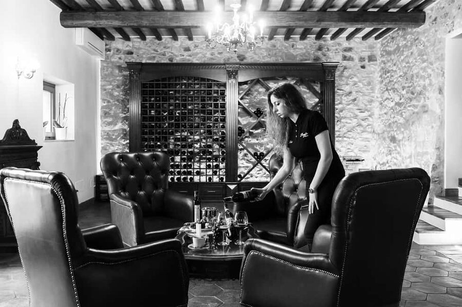 Montalcino: Premium Wine Tasting with light-lunch and Tour - How much value do you get for $105?