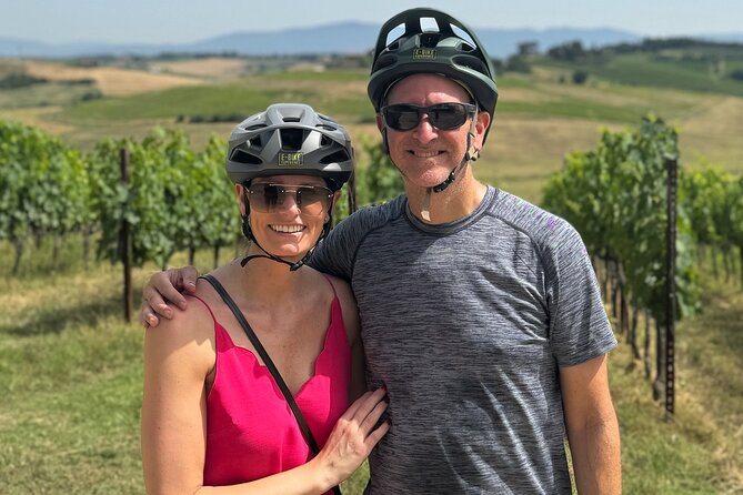 MONTALCINO Private E-Bike & Brunello Winery Experience - What the electric Trek bikes change