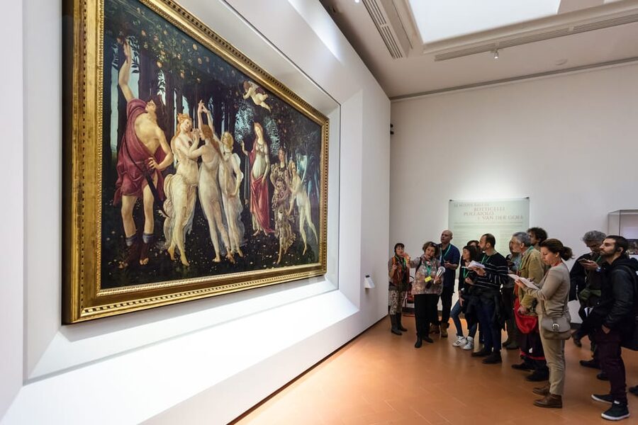 Museums Special: Accademia and Uffizi Small Group Combo Tour - The short break between Florence’s two museums