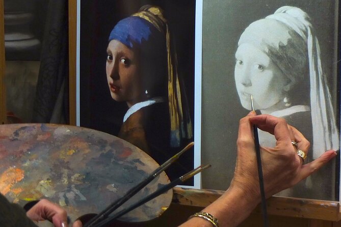 Oil Painting Class in Florence - Chiaroscuro, Skin Tones, and Edge Control