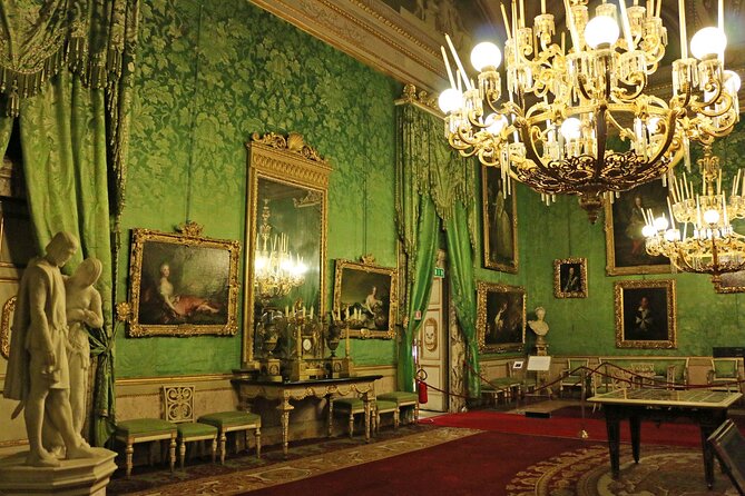 Palazzo Pitti - Priority Ticket - Collecting your ticket at Via dei Castellani 14