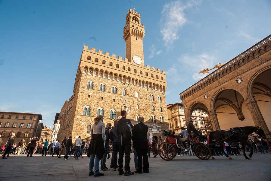 Palazzo Vecchio 90-Minute Morning Guided Tour - Seeing Cosimo I’s room of maps