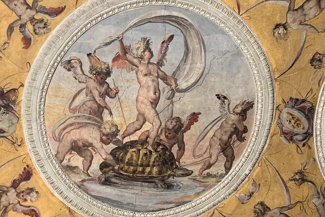 Palazzo Vecchio Tales - into Medici's secrets and mythology simbols - Why Palazzo Vecchio tells Florence’s political story so well