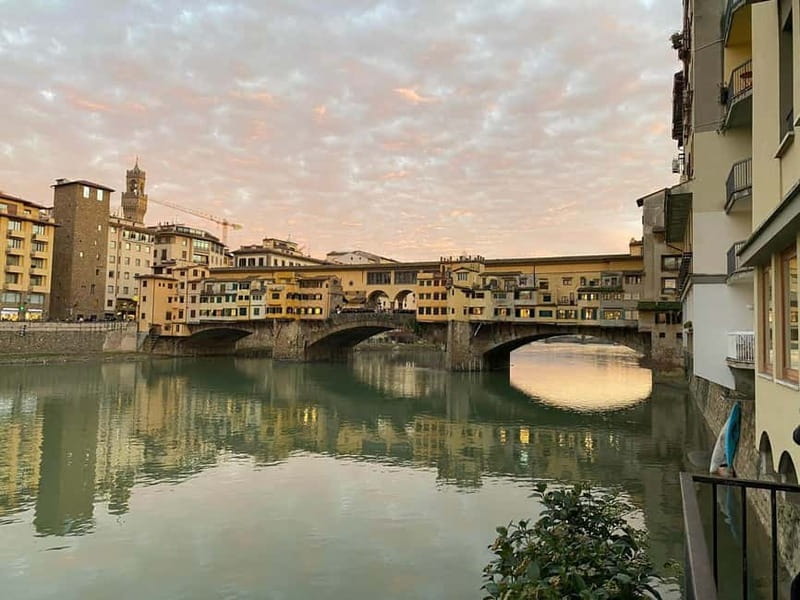 Panoramic walking tour in Florence with Vincenzo - A different first look at Florence