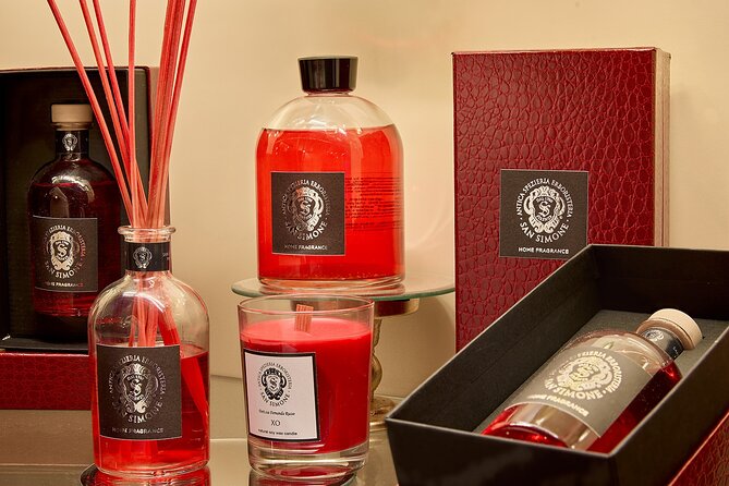 Perfume Making Workshop in the Heart of Florence - What happens during the 90-minute Florence workshop