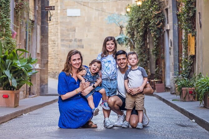 Photo Shoot in Florence with a Professional Photographer - The historic center, side streets, and bridges