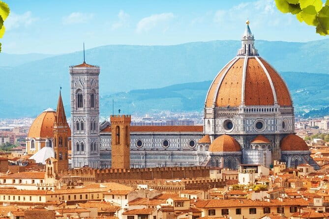Pisa and Florence Shared Shore Excursion from Livorno Port - Santa Croce, leather, and famous tombs