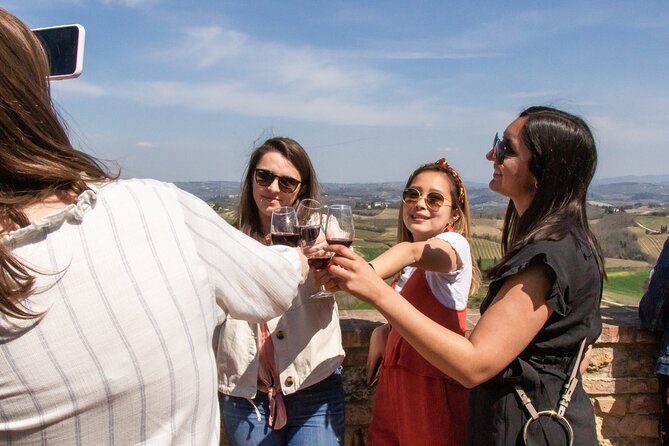 Pisa, Vinci, Tuscany, Wine tasting all in one day! - Small Group - The Minivan Makes the Long Route More Manageable
