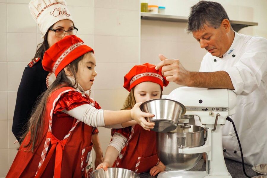 Pizza & Gelato: Cooking Class in central Florence - Key points to know before booking