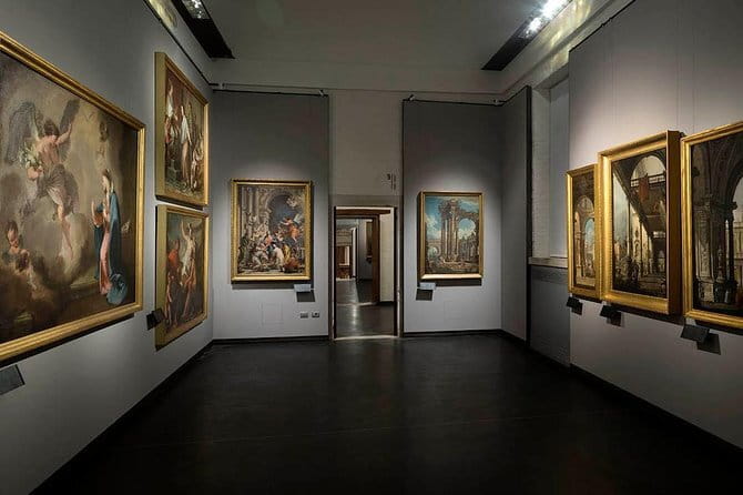 Private Accademia Gallery Guided Tour in Florence - Entering the Hall of the Colossus