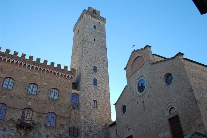 Private Day-Trip to Siena and San Gimignano - Who will get the most from this day