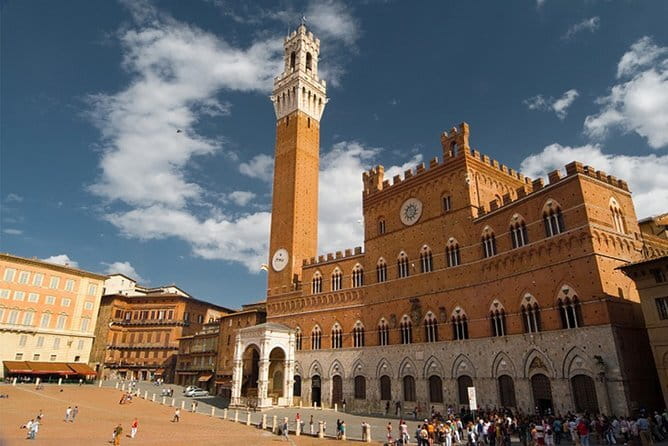 Private daytrip to Siena & Chianti wine country, with wine tasting from Florence - Siena’s cathedral and Piazza del Campo