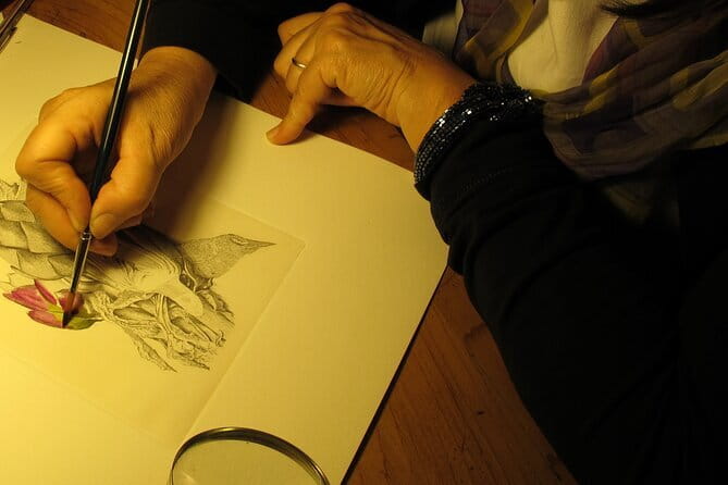 Private Florence Oltrarno Art and Crafts Walking Tour - Starting at Piazza Pitti and entering the workshops