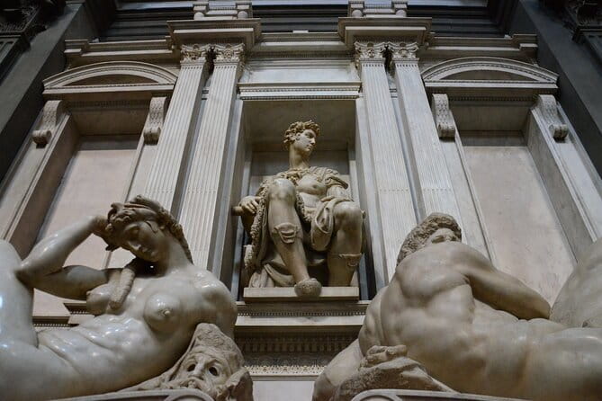 Private Florence Tour by Golf Cart ETukTuk with Audio Guide - The optional climb to Piazzale Michelangelo