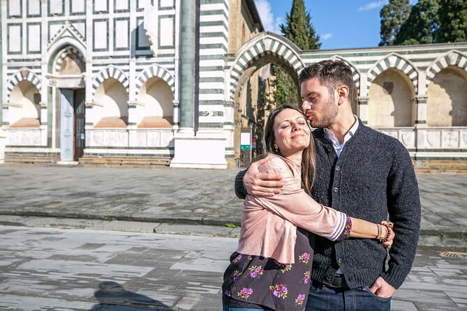 Private Florence Tour of Must-See Sites from Duomo to Santa Croce & Old Bridge - Key points at a glance