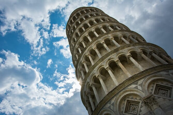 PRIVATE Full-Day Tour around Pisa and Lucca from Florence - San Martino and San Michele in Foro