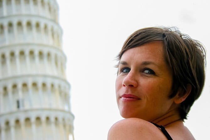 PRIVATE Full-Day Tour around Pisa and Lucca from Florence - Climbing or photographing the Leaning Tower