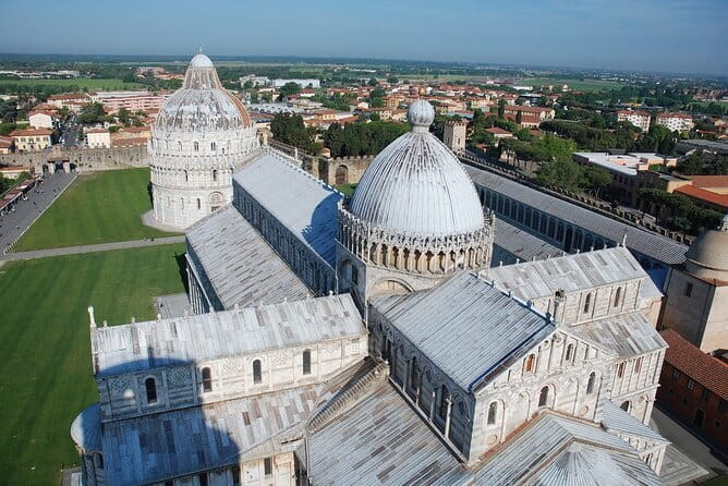 PRIVATE Full-Day Tour of Pisa, San Gimignano and Siena from Florence - Three famous stops, one very full Tuscan day