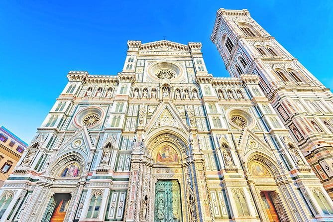 Private Full Day Walking Tour of Florence Highlights with Uffizi and Accademia - Palazzo Strozzi and the city’s grand residences