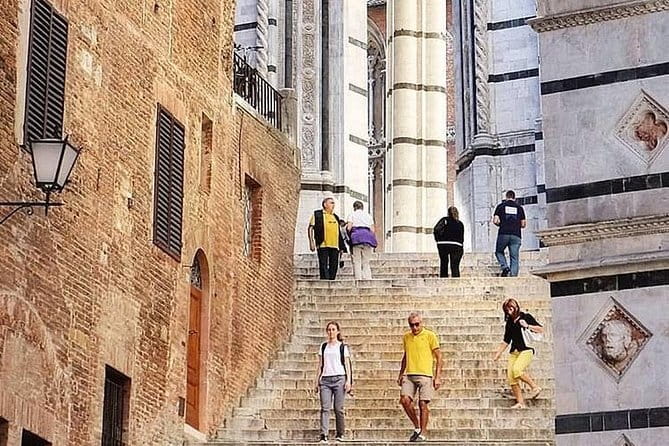 Private Guided Tour: Siena, San Gimignano and Chianti Day Trip from Florence - Siena and the shell-shaped Piazza del Campo