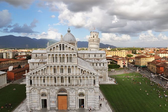 Private half day trip to Pisa, from Florence - Entering the Duomo di Pisa