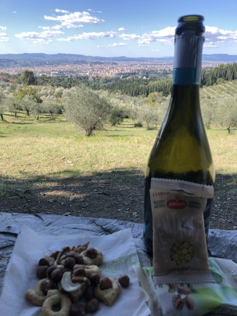 Private Hiking Florence Tour with Wine and Lunch or semi-pri - Private or small group, and what the price buys