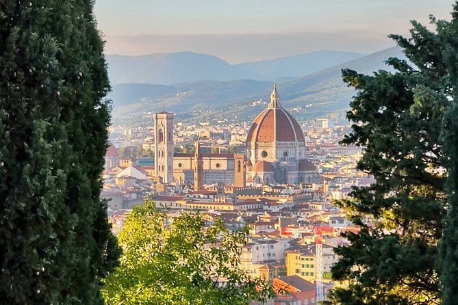 Private Photo Tour in Florence with a Professional Photographer - Why a Florence photo walk works so well