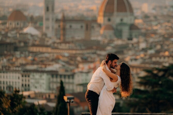 Private Photoshoot in Florence - Piazzale Michelangelo for the big city view