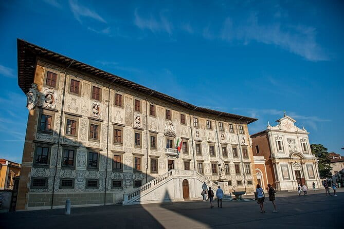 Private Pisa and Lucca Half Day Tour from Florence - Climbing the Leaning Tower