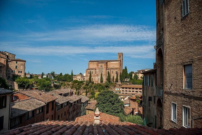 Private Siena San Gimignano Tour from Florence with Winery Lunch - Timing, clothing, and practical details