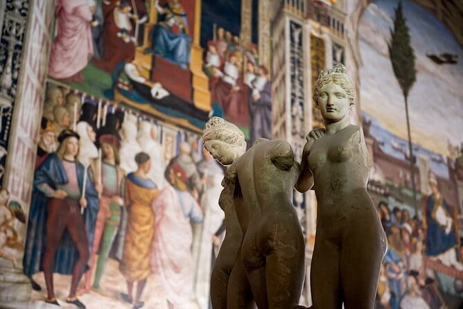 Private Siena San Gimignano Tour from Florence with Winery Lunch - Fattoria Poggio Alloro and the farmhouse lunch