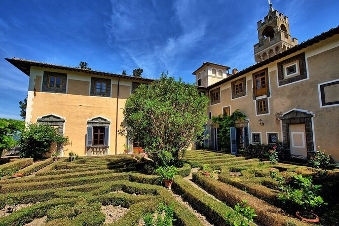 Private tour Brunello di Montalcino and Nobile di Montepulciano wine experience in Tuscany - Piazzale Michelangelo and the return to Florence