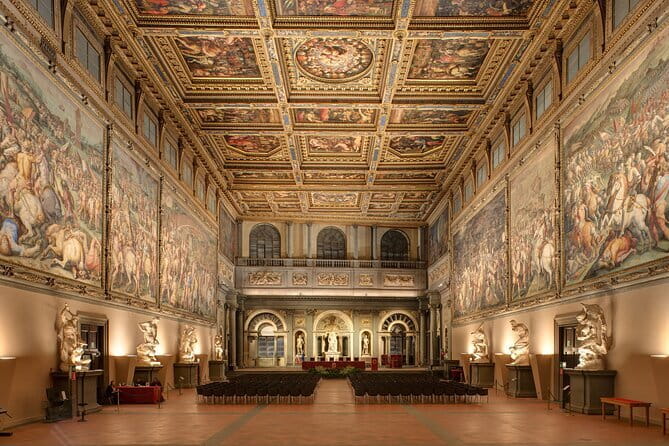Private Tour: Florence Walking Tour with Palazzo Vecchio - Palazzo Vecchio is the main indoor focus