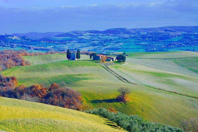 Private Tour: Orcia Valley to Montalcino and Montepulciano with Brunello Wine Tasting - Montepulciano and Piazza Grande