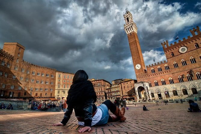 Private Tour to Siena and Montalcino from Florence - From Florence to Siena in a private minivan