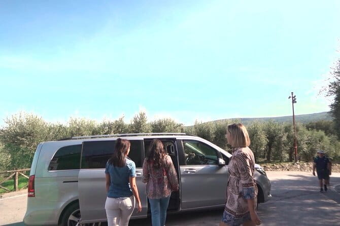 Private Tour to Tuscan Jewels in one day:Siena, Monteriggioni, S.Gimignano, Pisa - A Chianti winery lunch and wine tasting