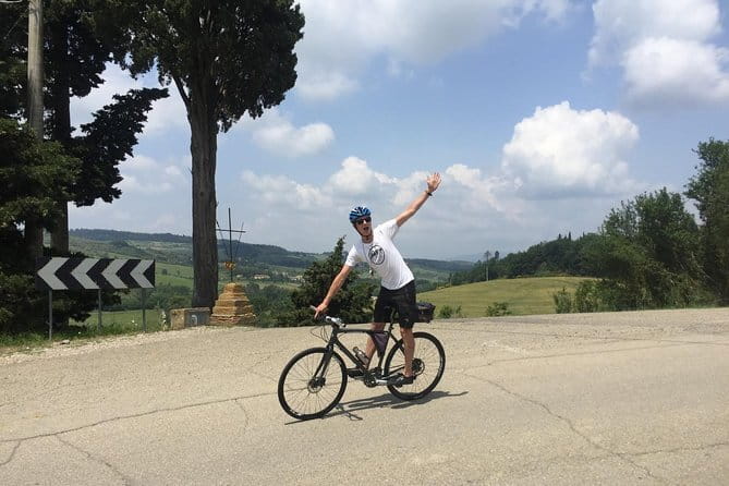 Private Tuscany Sunset Bike Tour - Timing, booking, and cancellation details