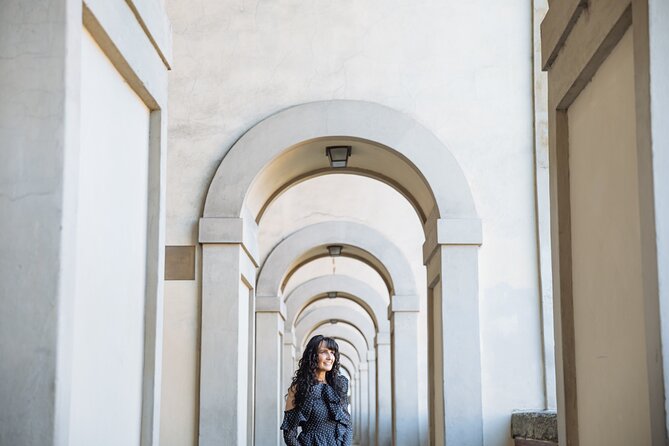 Private Vacation Photography Session with Local Photographer in Florence - Oltrarno, San Miniato, and Piazzale Michelangelo