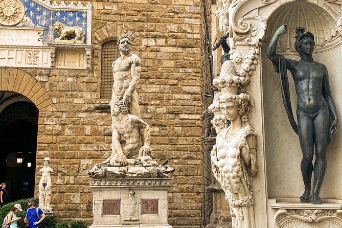 Private WALKING Tour and ACCADEMIA Gallery in Florence Italy - Finishing at Ponte Vecchio