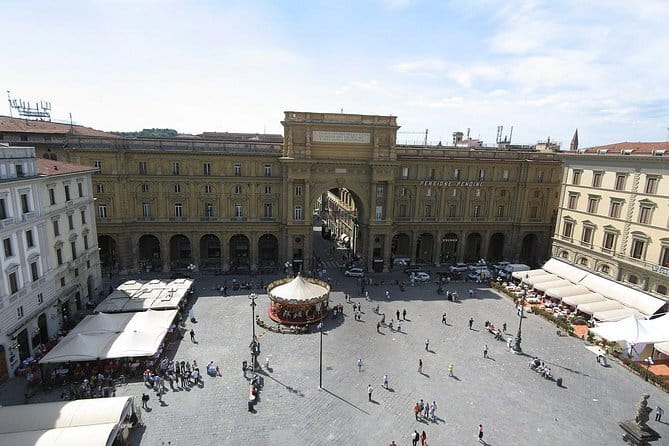 Private Walking Tour Secrets of Florence - Via Tornabuoni, Florence’s Polished Front Door