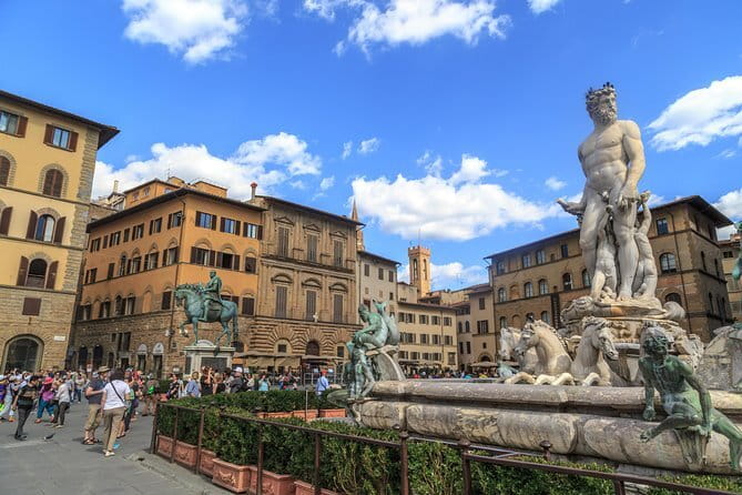 Renaissance & Medieval Florence Guided Walking Tour plus mobile App - The Duomo, dome, tower, and Baptistery