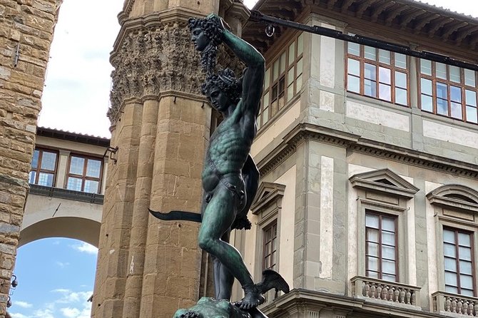 Renaissance Secrets with Elvis - Walking experience - Why the Medici make a good walking-tour theme