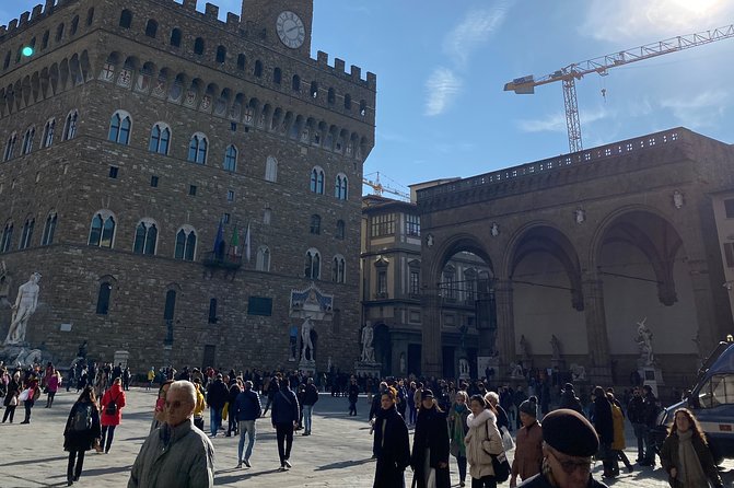 Renaissance Secrets with Elvis - Walking experience - Palazzo Pitti and the Medici side of Florence