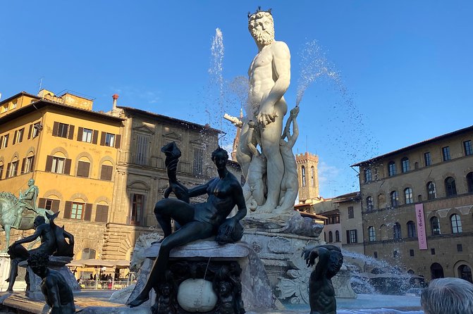 Renaissance Secrets with Elvis - Walking experience - What the guide adds to the experience