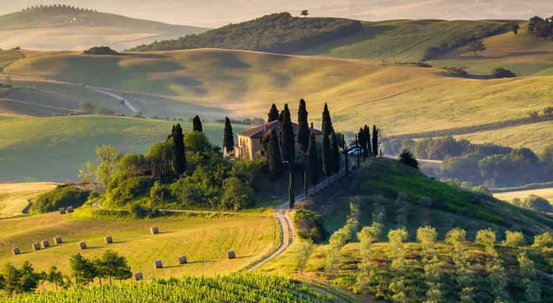 ROMANTIC WINE TOUR FOR 2 - Wine Tour in Chianti (Tuscany) - Why this works well for a couple